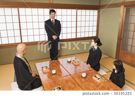 參觀墳墓 參觀墳墓 30195285