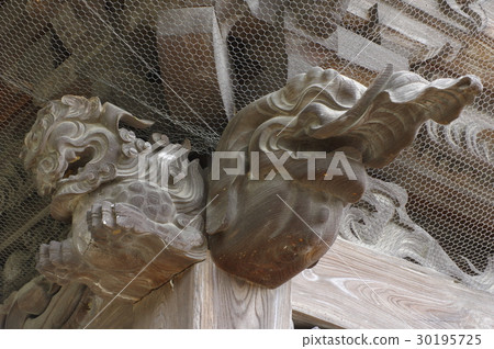 Shinshu Azumino Toyoshira Su訪Osumi Shibushi Sakami和當地藝術家Asakawa Toyohachi雕塑長野縣寶藏的雕塑 30195725