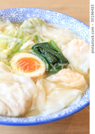 美味的餛飩面 美味的餛飩面 30196483