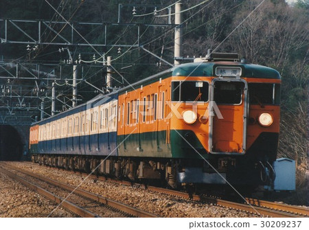 JNR郊區式列車113系列東海道線 JNR郊區式列車113系列東海道線 30209237