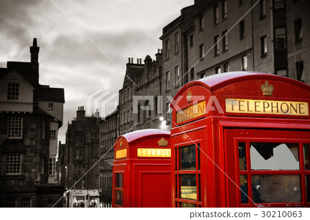 Edinburgh city street Edinburgh city street 30210063