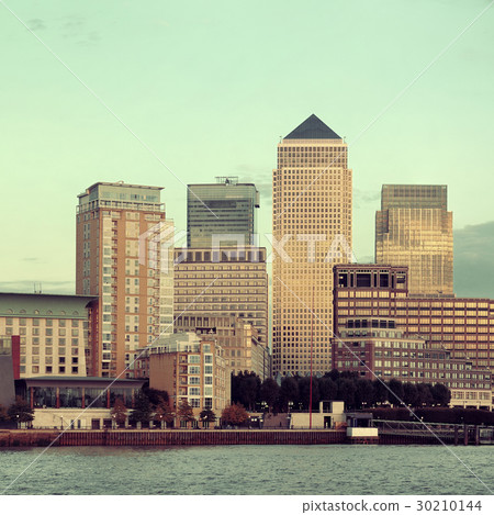 London Canary Wharf London Canary Wharf 30210144