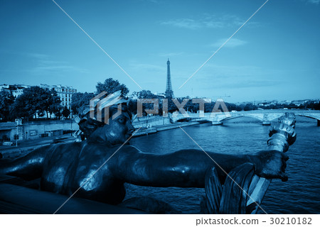 Paris Alexandre III 30210182