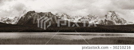 Bow Lake Bow Lake 30210216