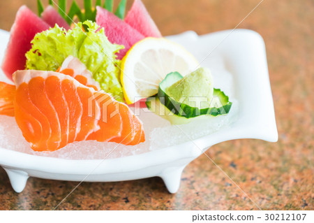 Sashimi Sashimi 30212107