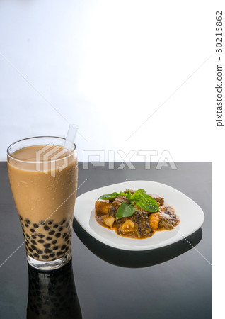珍珠奶茶與沙茶滷味 珍珠奶茶與沙茶滷味 30215862