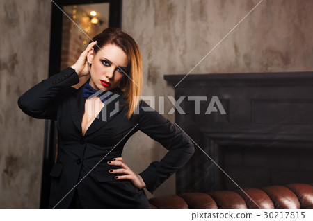 Femme fatale Femme fatale 30217815