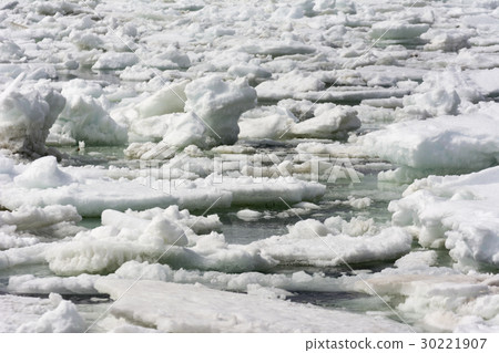 Drift ice in Hokkaido 30221907