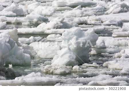 Drift ice in Hokkaido 30221908