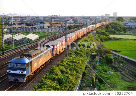 EF 210  -  147集裝箱貨運列車 30232704