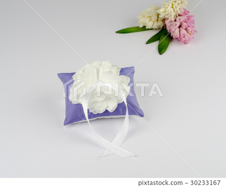 Beautiful pillow for wedding rings  30233167
