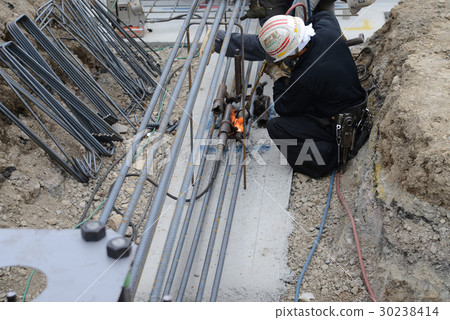 Gas pressure welding of rebar 30238414