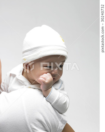 Baby 30240732