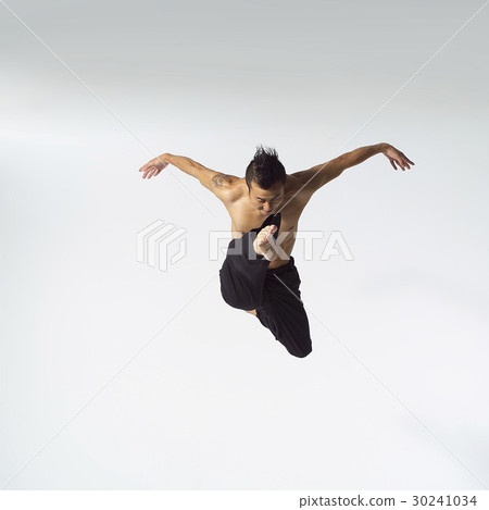 Dancing 30241034