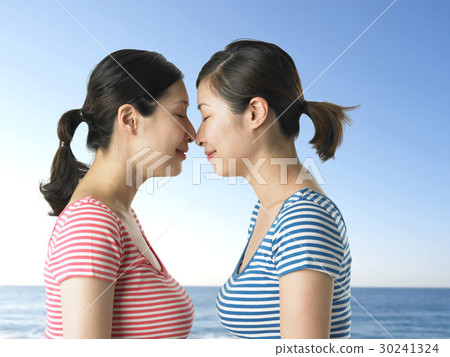Twins Twins 30241324