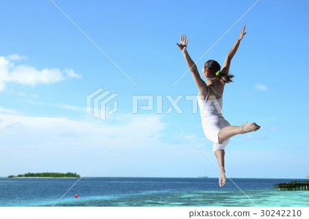 Carefree Life 30242210