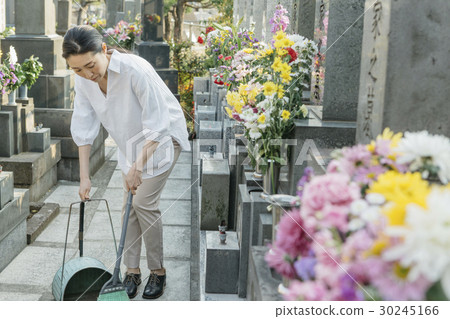 參觀墳墓 30245166