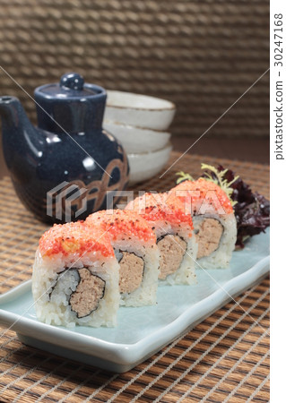 sushi roll sushi roll 30247168