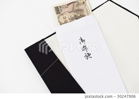 參觀墳墓 30247806