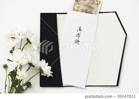 參觀墳墓 30247811