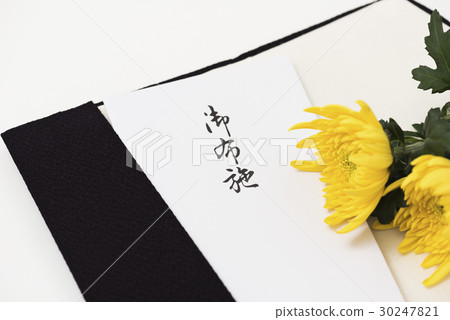 參觀墳墓 30247821