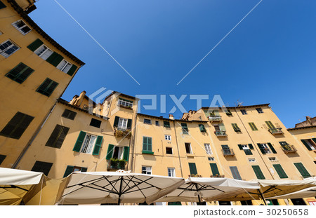 Piazza Anfiteatro - Lucca Tuscany Italy 30250658