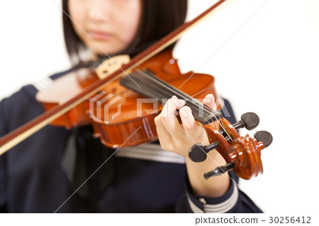 女學生演奏樂器 30256412