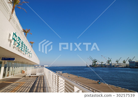 Kobe port middle jetty passenger terminal and shipyard 30257539