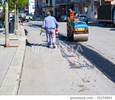 Construction and repair of city street 30259901