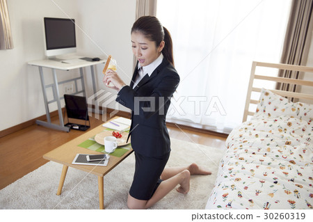 Busy OL morning Busy OL morning 30260319