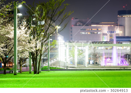 Fukuoka prefecture Kitakyushu city (night view around Ogura Station North Exit) 30264913