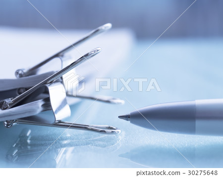 Business image · document · double clip 30275648