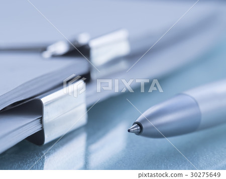 Business image · document · double clip 30275649