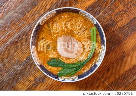 Bamboo noodles 30280791