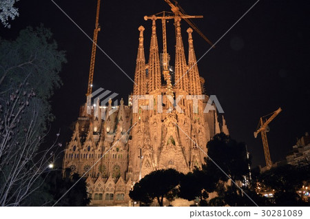 Sagrada Familia Sagrada Familia 30281089