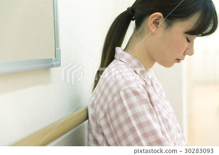 住院的小姐 30283093