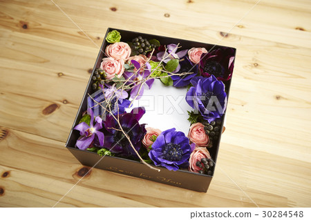 Flower box 30284548