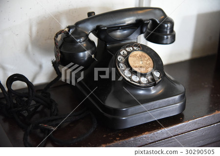 A black phone that feels history Let's call 30290505
