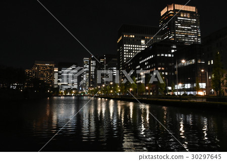 東京都市風景/夜景“祝Marunouchi和大手町商業區”工作方式改革形象削減 東京都市風景/夜景“祝Marunouchi和大手町商業區”工作方式改革形象削減 30297645