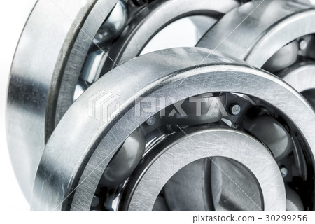Bearings with shallow depth of field 30299256