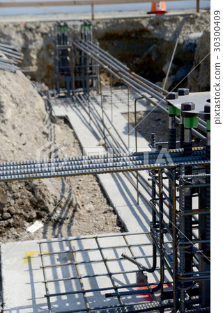 Reinforcing bar of underground beam 30300409