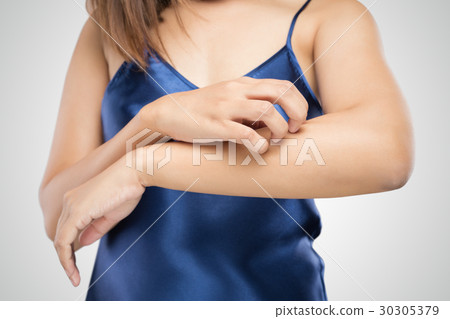 itching itching 30305379