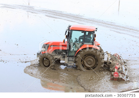 Tractor to scramble 30307755