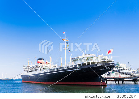 Yokohama Yamashita Park Hikawa Maru Yokohama Yamashita Park Hikawa Maru 30309297