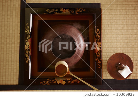 Tea ceremony portrait Tea ceremony portrait 30309922