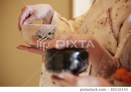一個女人學習茶道 30310143