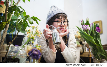 有花店的工作人員 有花店的工作人員 30310426