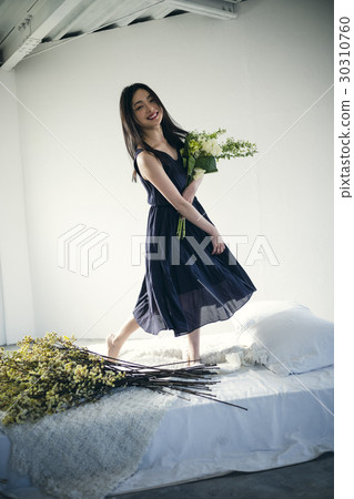 花生活女性肖像 30310760