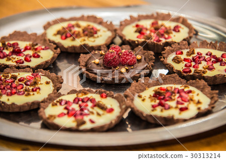 Delicious sweet baked cake with fruit Delicious sweet baked cake with fruit 30313214
