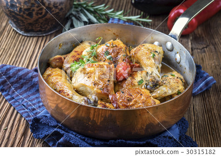 Lemon Chicken in Casserole 30315182